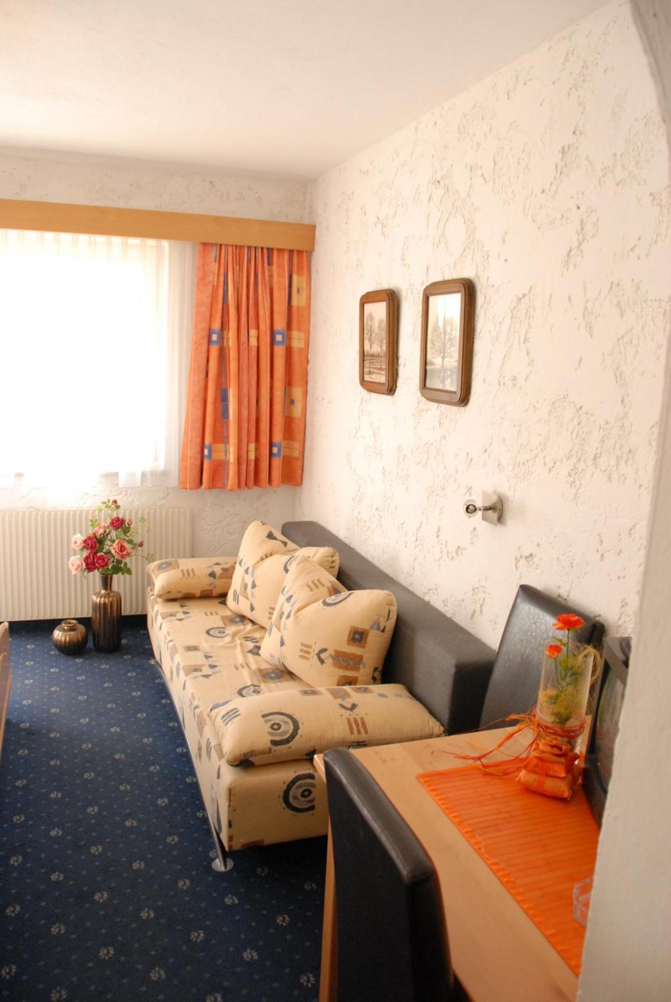 Hotel Edelweiss Götzens Pokoj fotografie